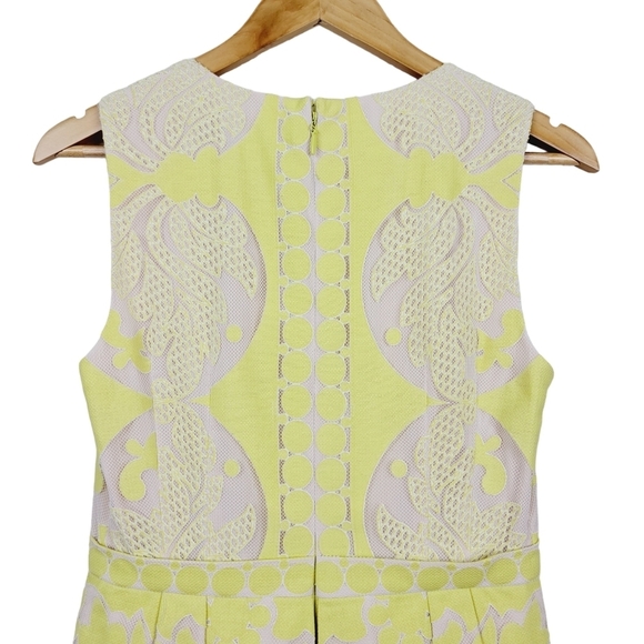 BCBGMaxAzria Etna Lace Peplum Sheath Dress Size 6 Neon Yellow Sleeveless Mini - Picture 8 of 11